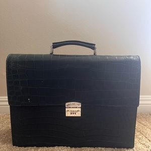 Kiton 100% Leather Crocodile Men’s Briefcase